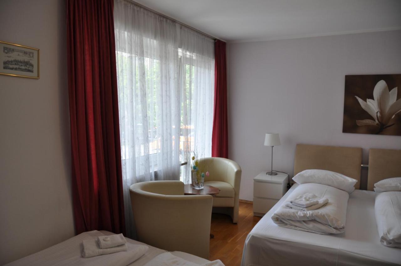 Guest house Hotel-pension Asta *